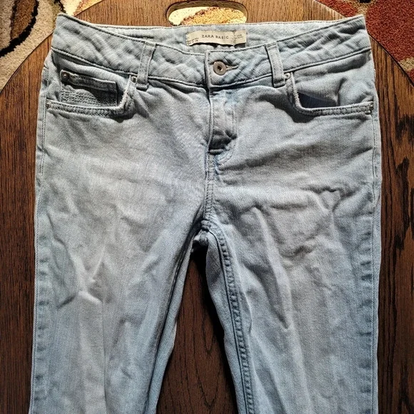 Zara Basic Skinny Leg Light Wash Jeans Size Women's 6 - Picture 3 of 12